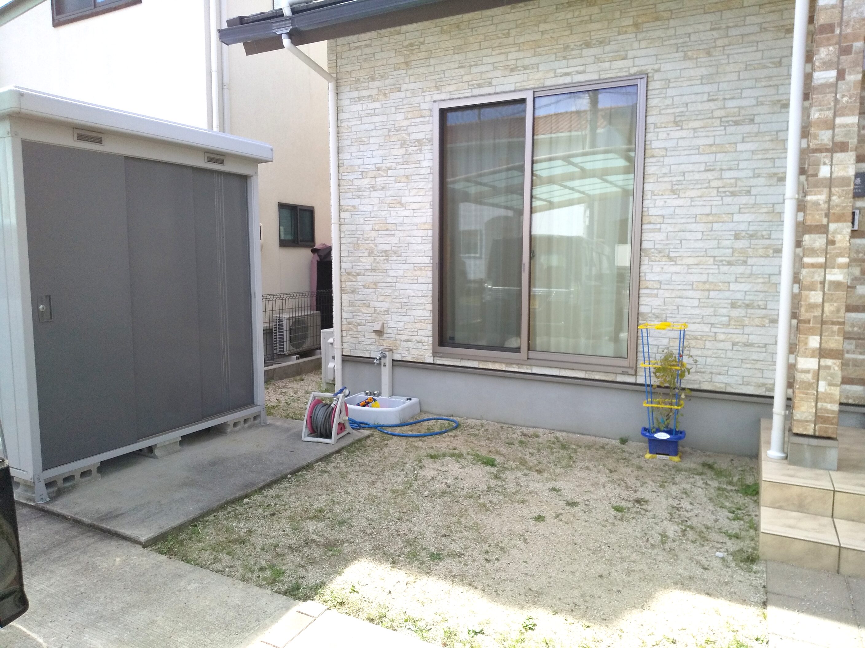 浜田市 外構リフォーム 自転車置き場施工前の庭スペース