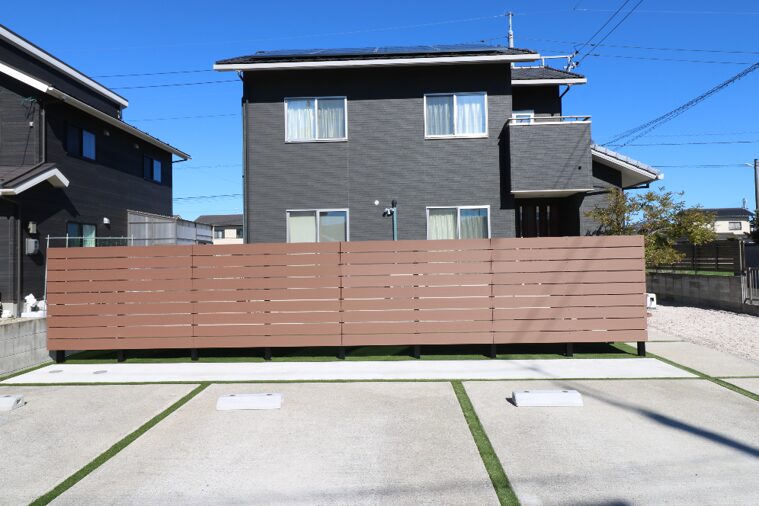 浜田市 外構リフォーム プライバシーを守る目隠しフェンス設置
