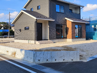 浜田市で施工した目隠しフェンス事例