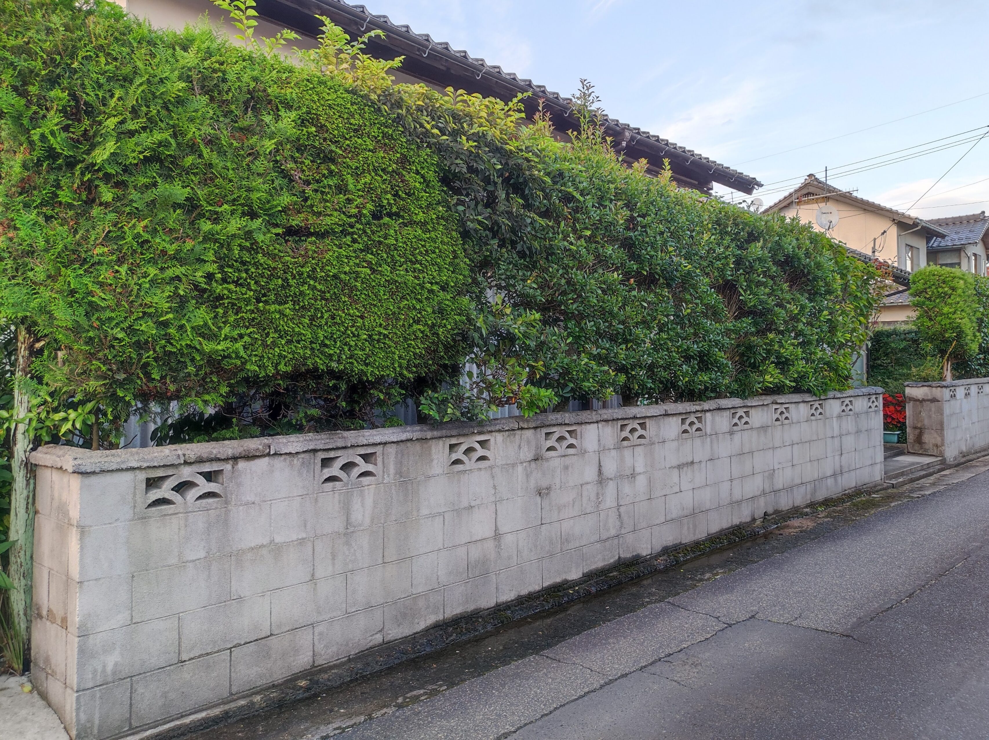 浜田市 外構リフォーム ひび割れた危険なブロック塀