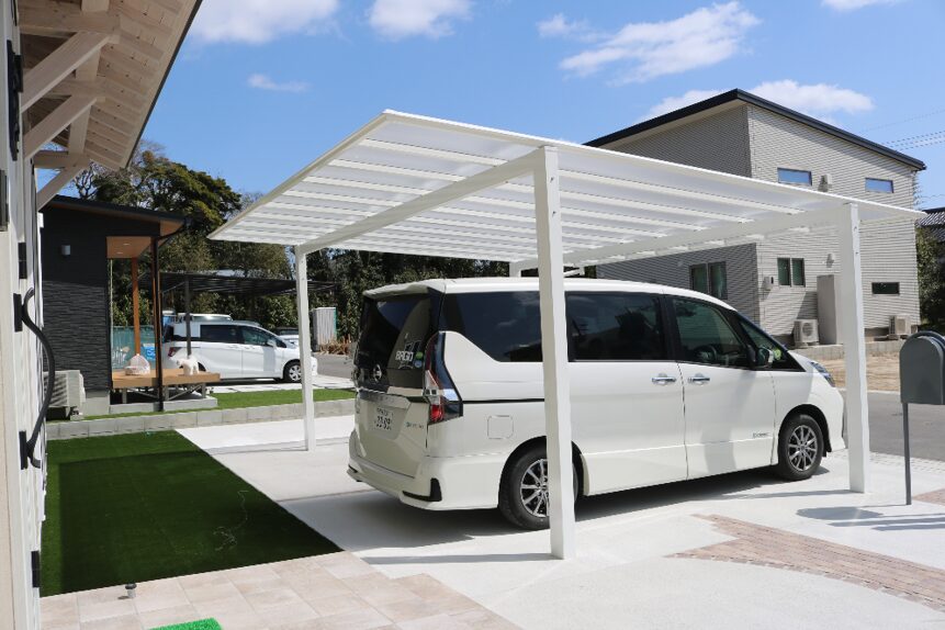 浜田市 外構工事 デザインブロックで区切られた駐車スペース