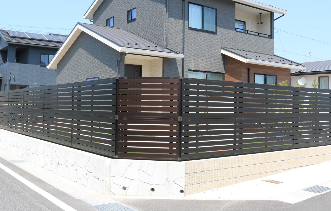 浜田市で施工した目隠しフェンス事例